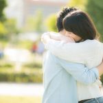 彼女から会いたいと言う方法と、彼氏は嬉しい?ウザい?我慢した方がいいの?問題