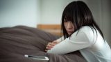 寂しい女性と接した時に男として思うこと 自分を大切にできない女を 男は大切に扱わない 恋愛のすべて