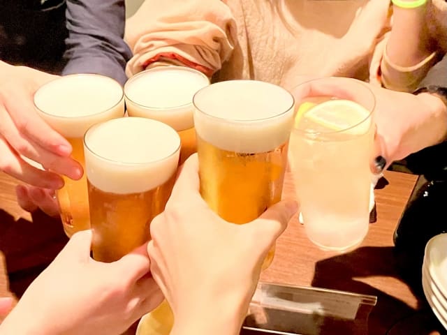 好きな人にアピールしたい飲み会の様子